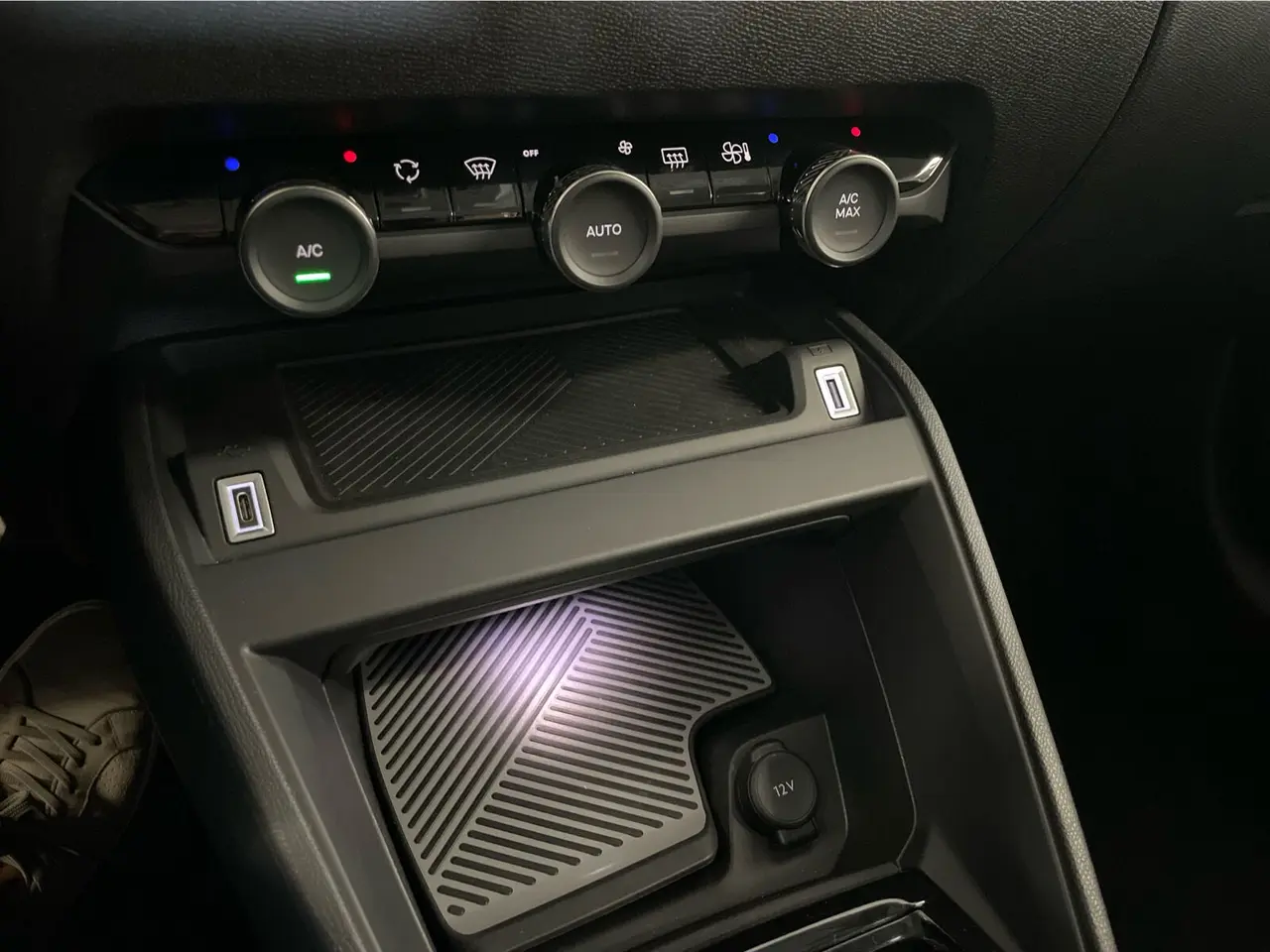 Billede 18 - Citroën ë-C4 X 54 Plus