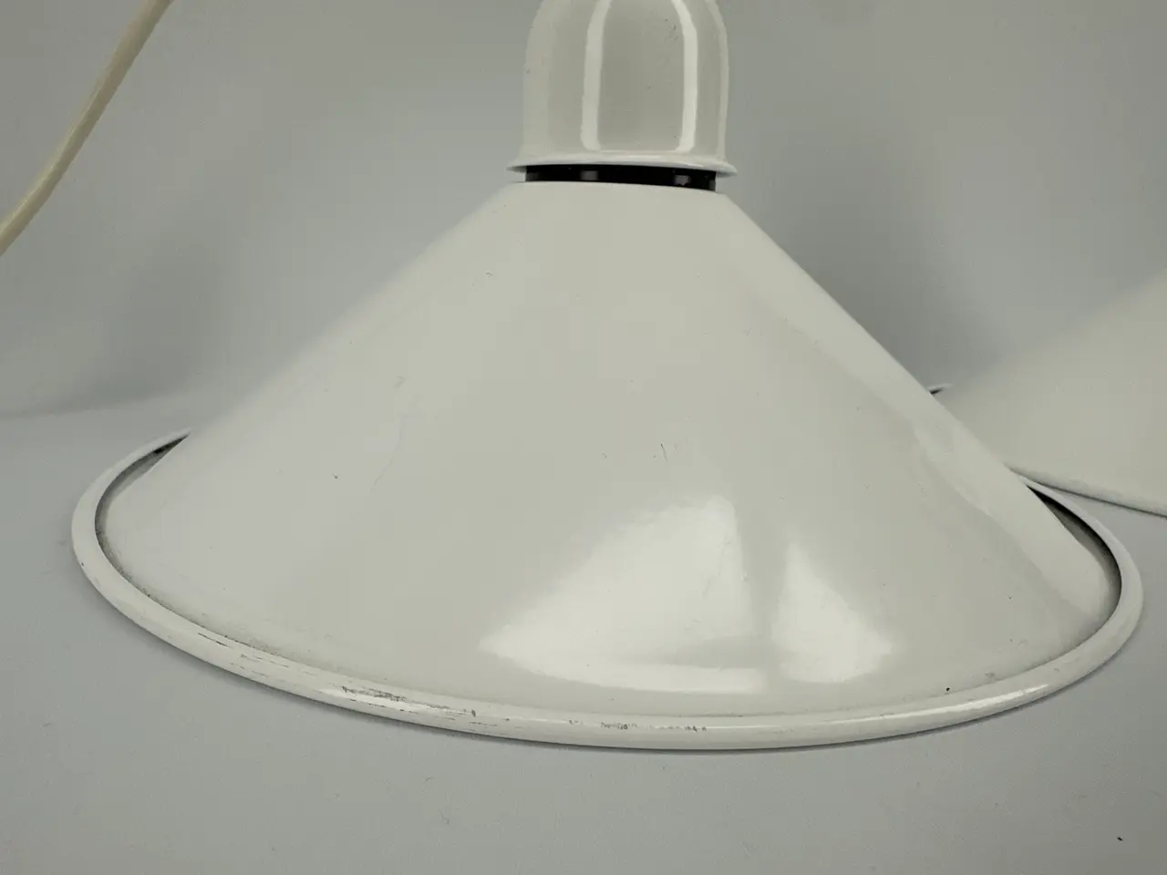 Billede 6 - 2 stk. hvide retro pendler, HORN (9132)