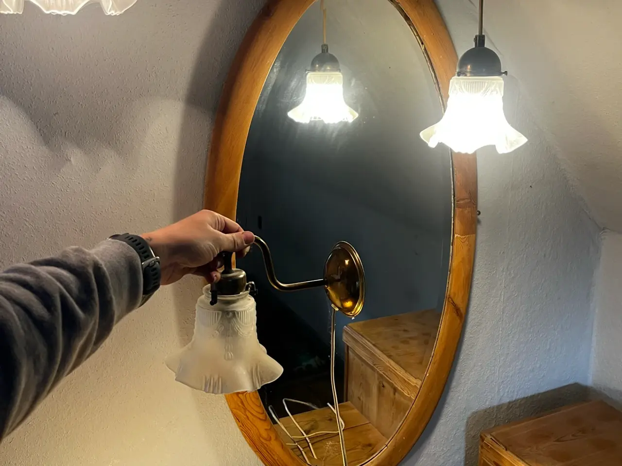 Billede 8 - 4 matchende lamper i messing og  glas 