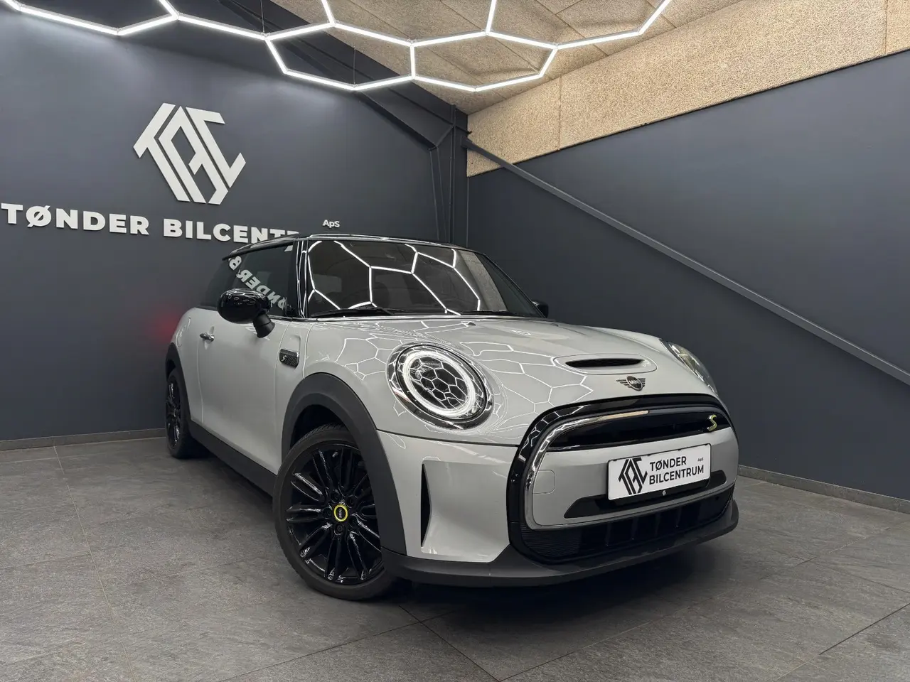 Billede 1 - MINI Cooper SE  Classic Trim