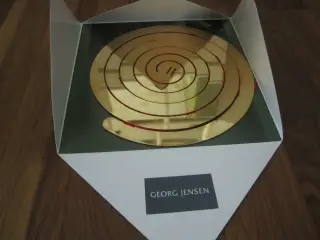 GEORG JENSEN. SPIRAL TIL JULEUROER. BYD.