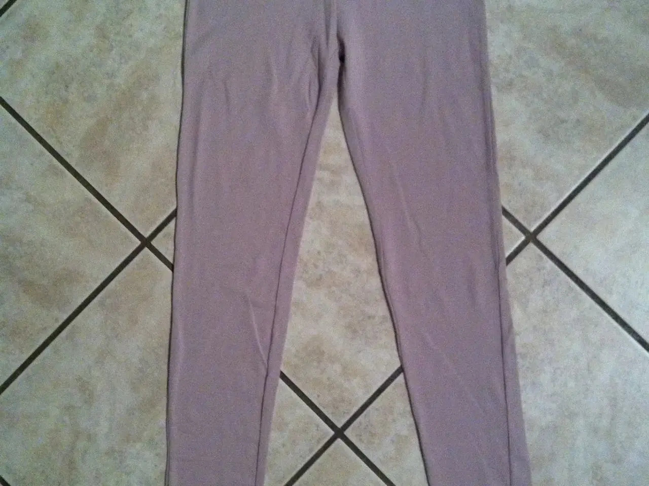 Billede 2 - Nye leggings, str:S,M; 30kr, "st-martin"