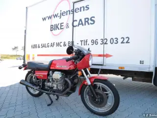 Moto Guzzi 850 Le Mans