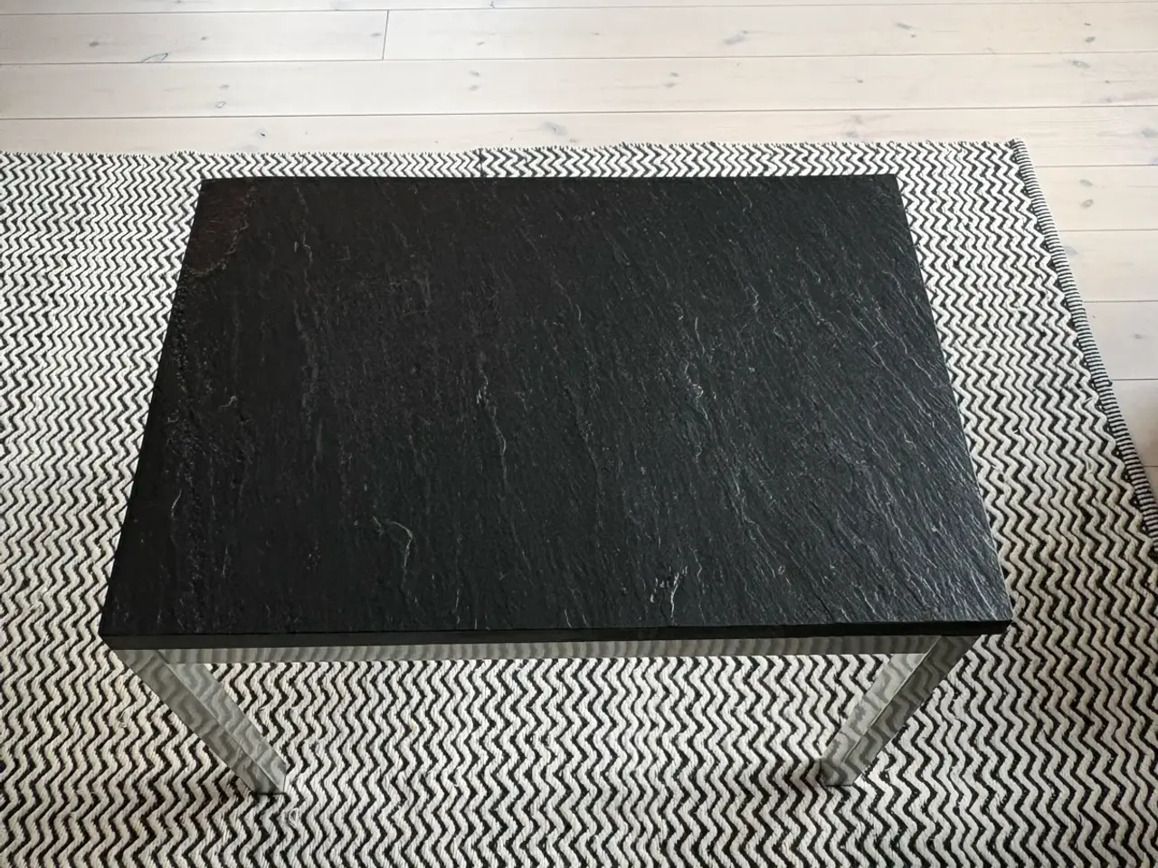 Billede 1 - Sofa bord i sort skiffer