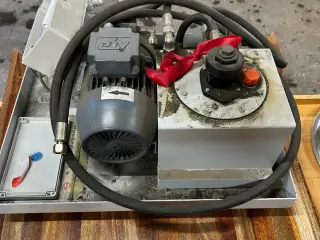Pumpestation til lift. Hydraulikstation