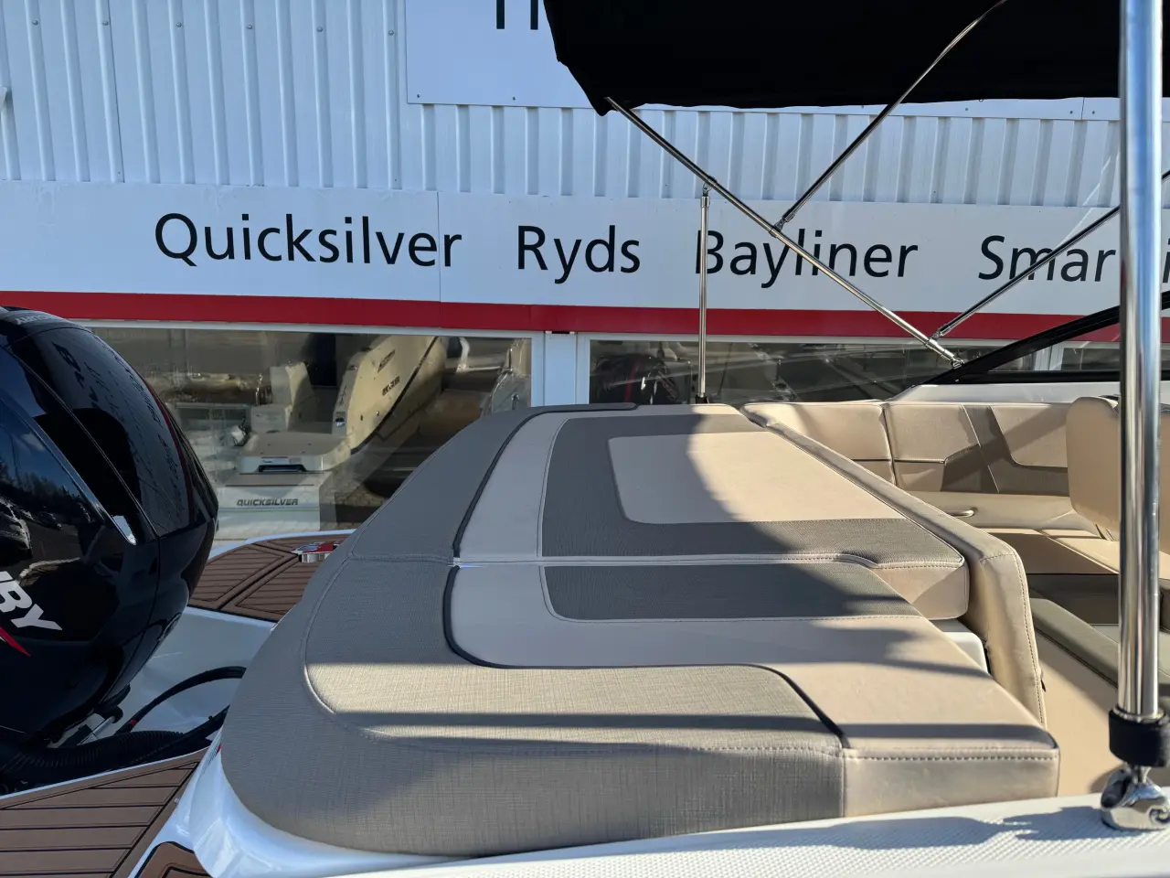 Billede 21 - Bayliner VR5 Cuddy med F150 Mercury-EFI XL 3,0L  - inkl. udstyr