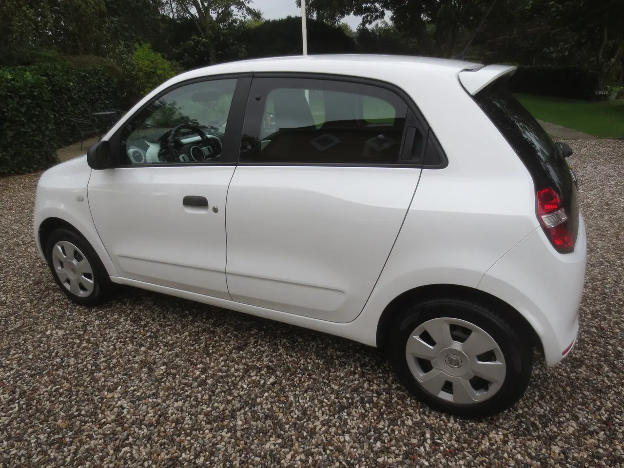 Billede 8 - Renault Twingo 1.0 i År 15. Nysynet. 