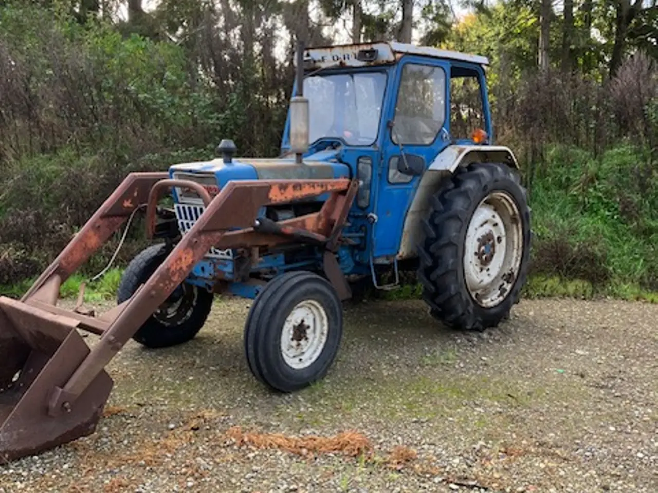 Billede 2 - Ford 4000 traktor med frontlæsser