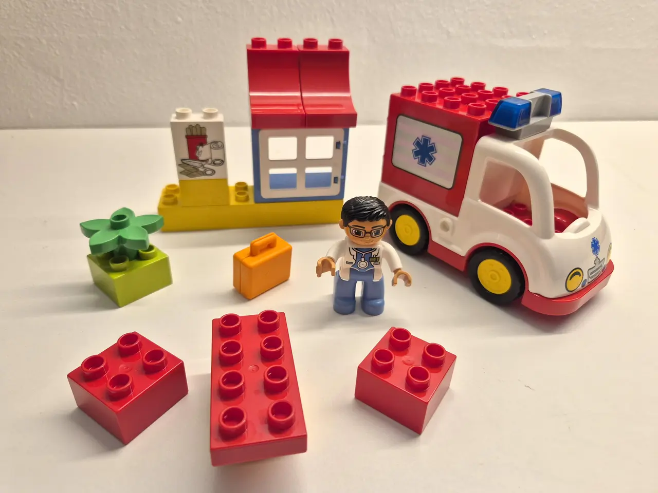 Billede 1 - Duplo Hospital