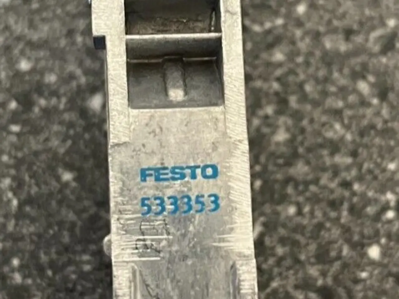 Billede 1 - Festo 533353 magnetventil Manifold Block - brugt