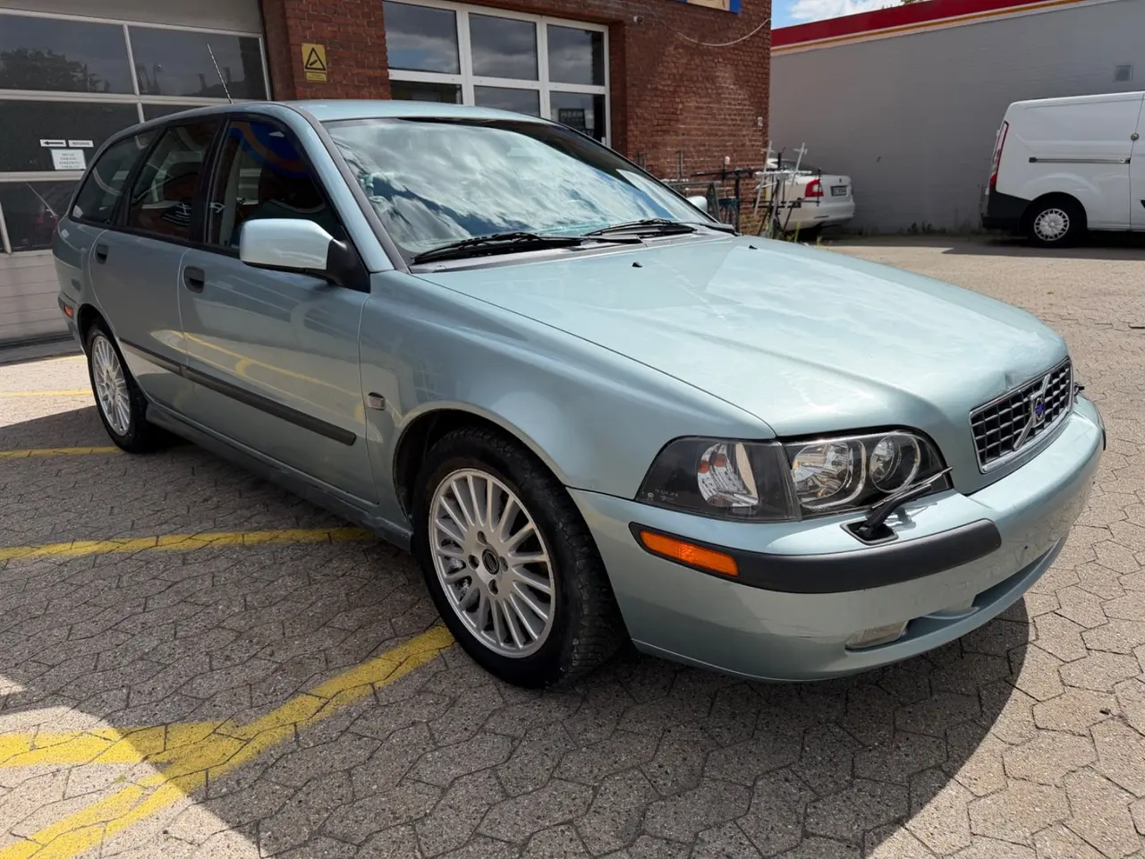 Billede 1 - Volvo V40 1,8 Jubilæum