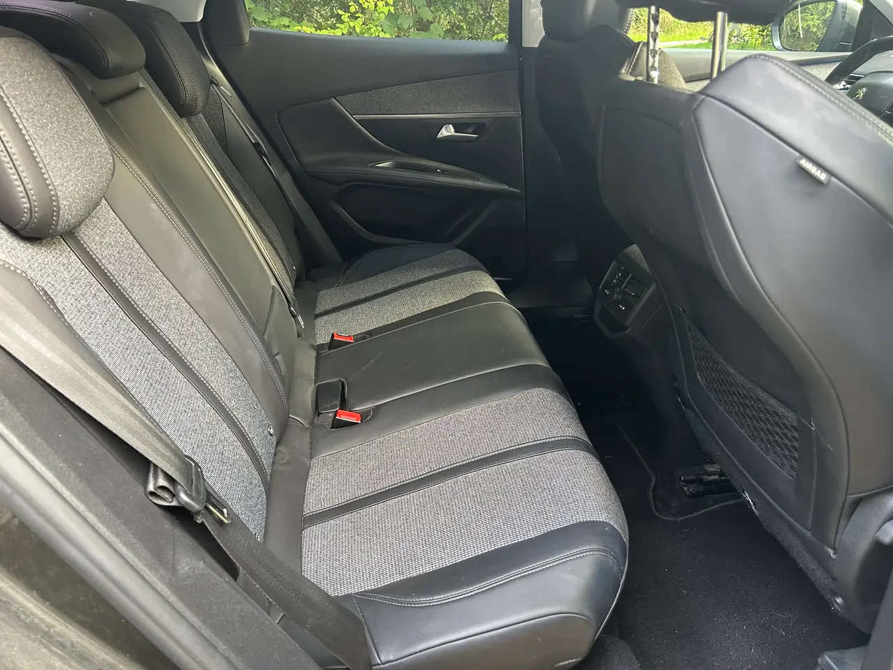 Billede 9 - Flot Peugeot 3008 med EAT8 automatgear