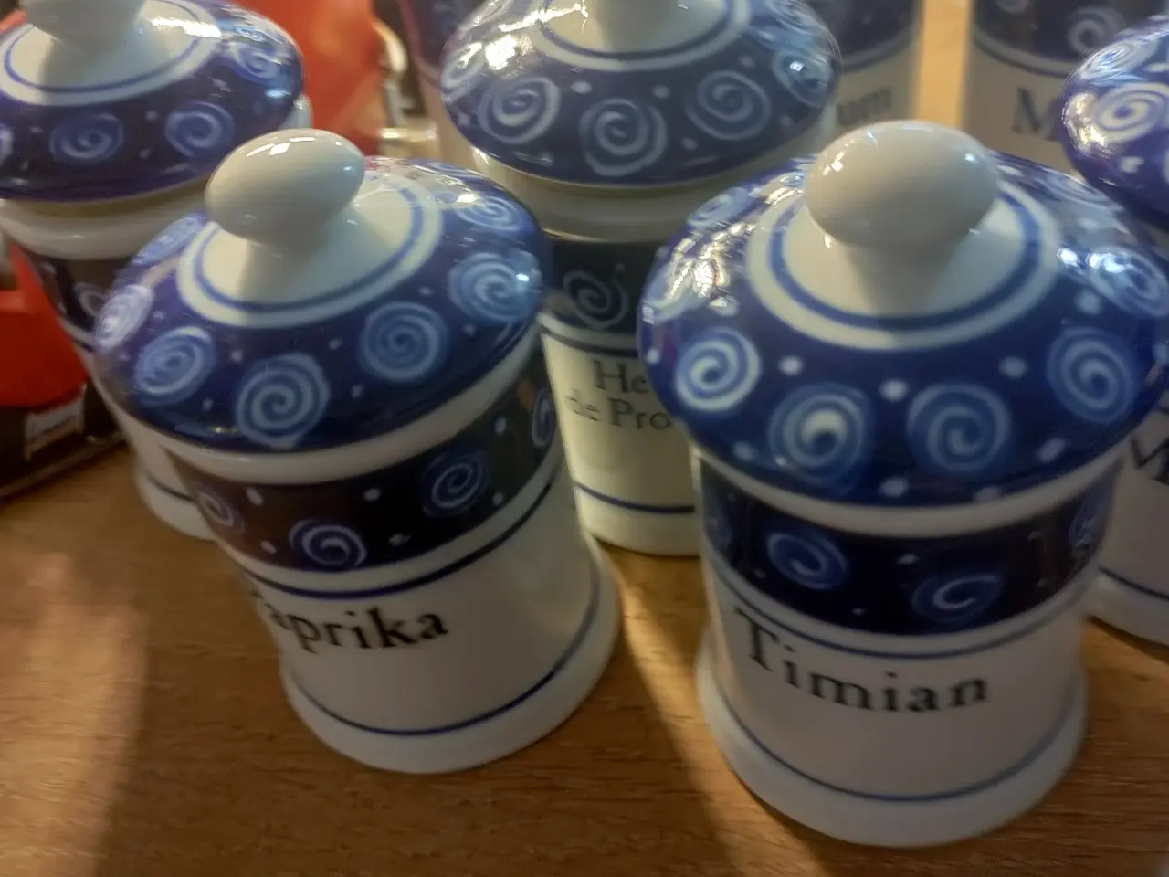 Billede 2 - Krydderi glas, 9 forskellige krydderier.