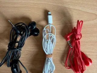 Høretelefoner - kom med et tilbud!