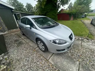 Seat Leon 1.6 benzin – 102 hk – kun 136.000 km