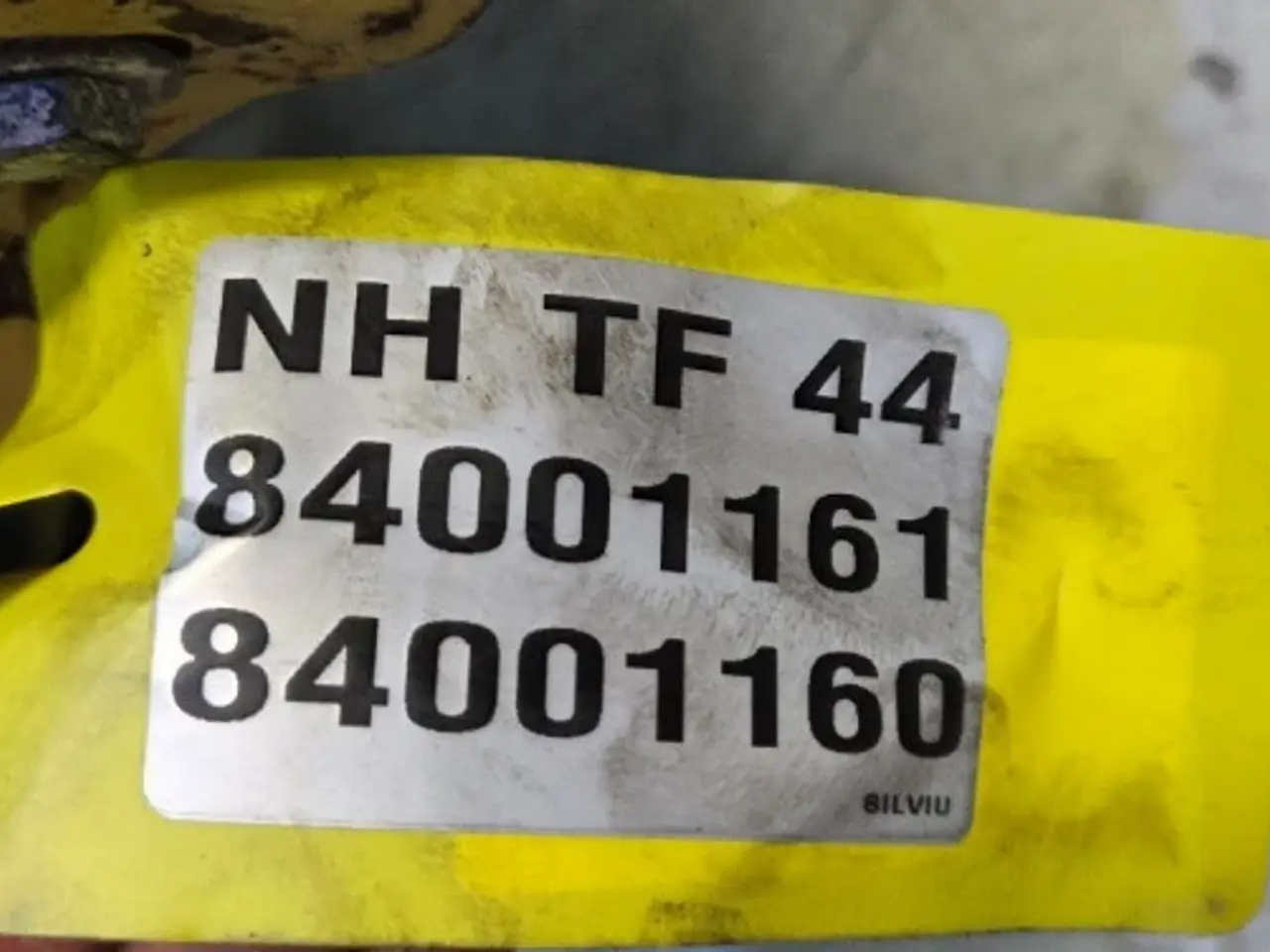 Billede 17 - New Holland TF44 Skærm 84001160