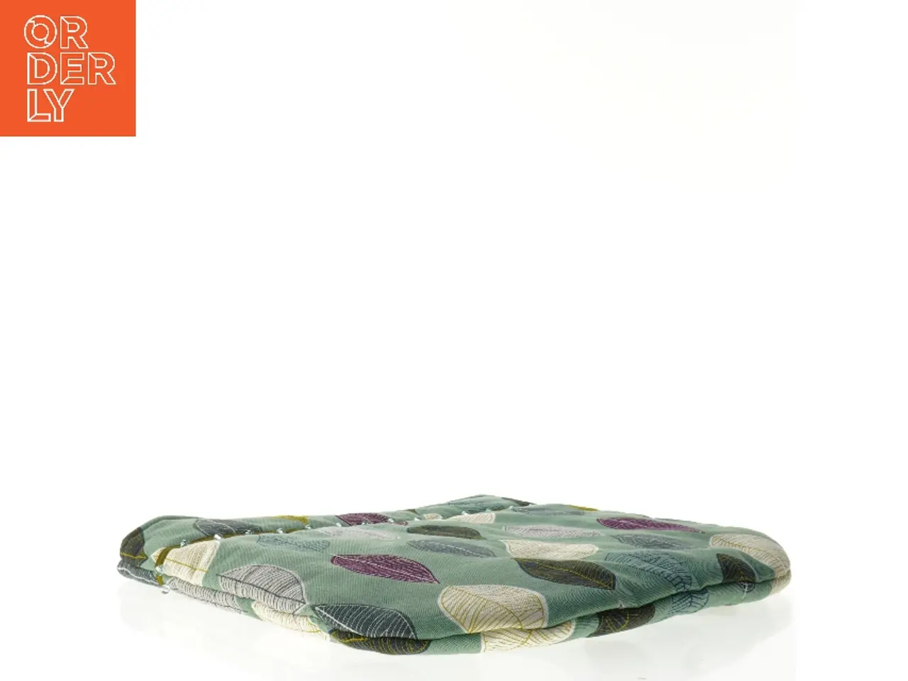 Billede 4 - Brødkurv med bladmotiv (str. 34 x 32 cm)