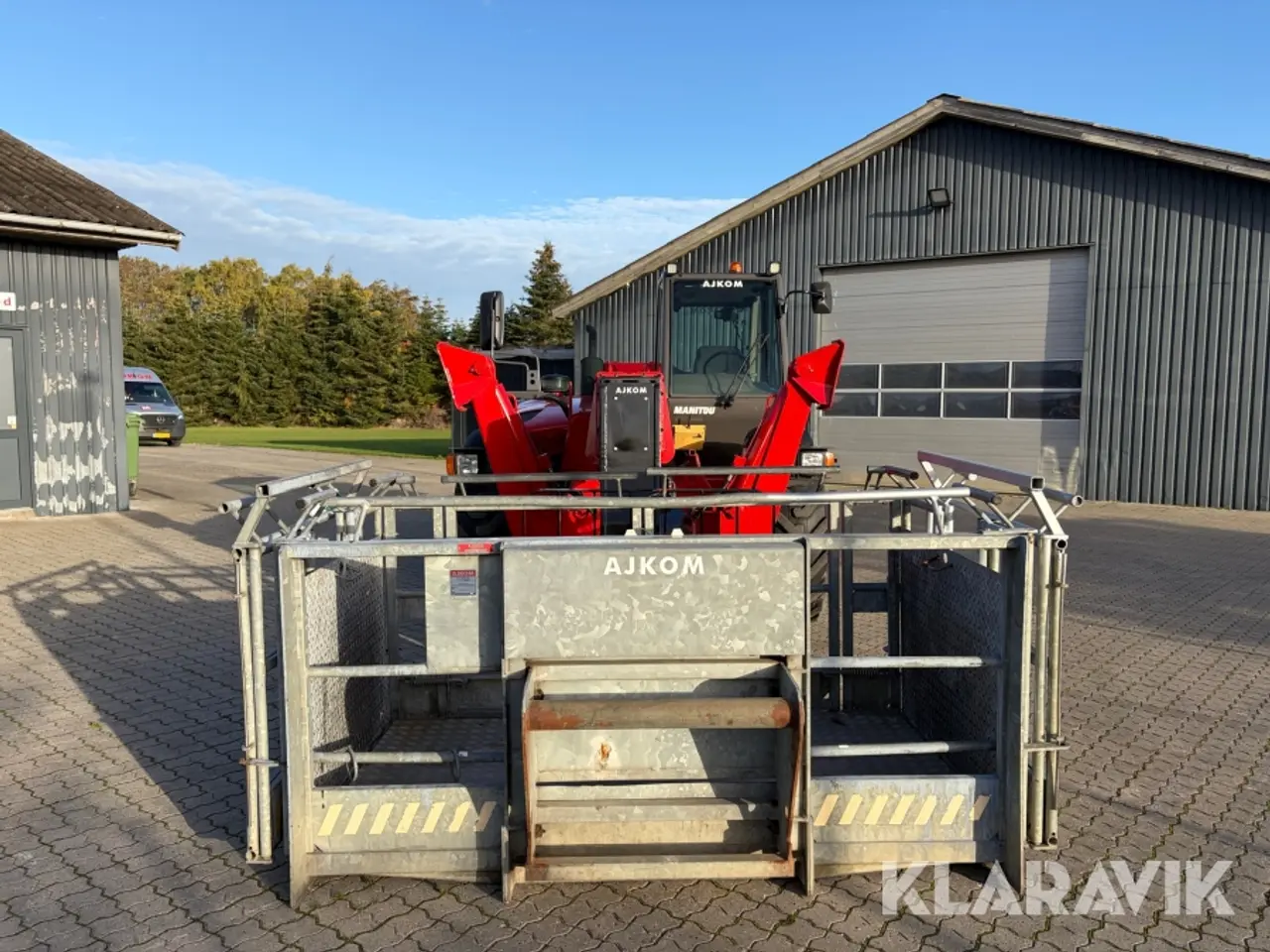 Billede 8 - Teleskoplæsser Manitou MT1440 med kurv og Pallegafler