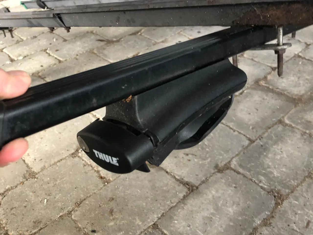 Billede 3 - Thule tagbøjler - inkl. 4x cykelholdere