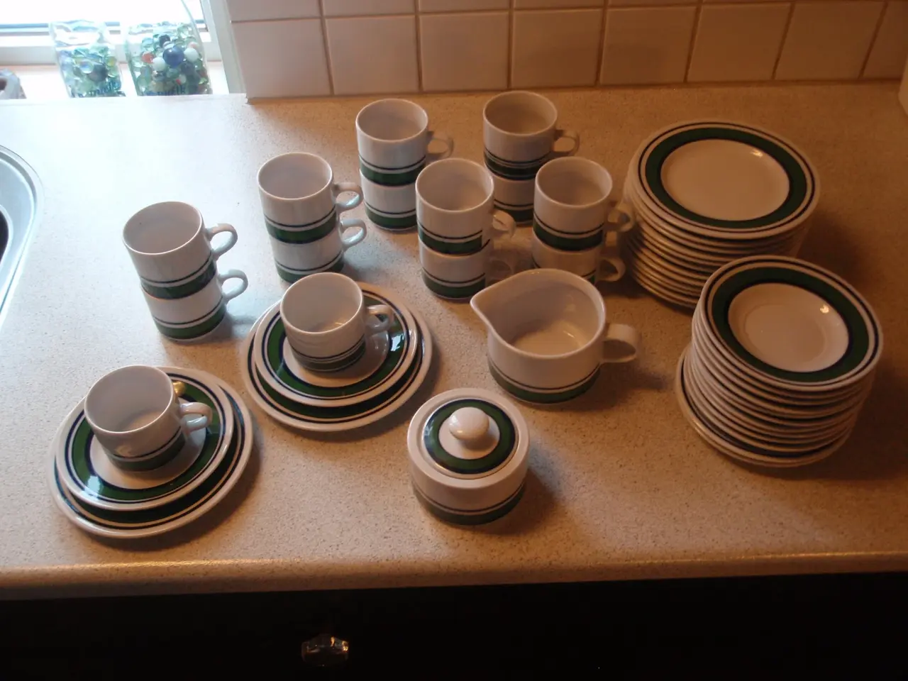 Billede 1 - Grøn retro KAHLA kaffestel