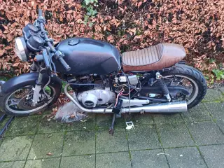 Suzuki 250 1982 model