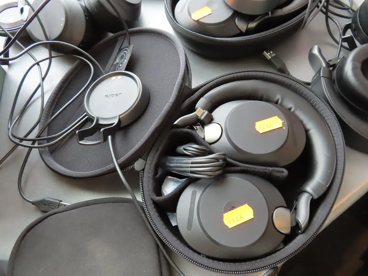 Billede 1 - Headset JABRA Evolve2 85 med ladestand (med dongle)