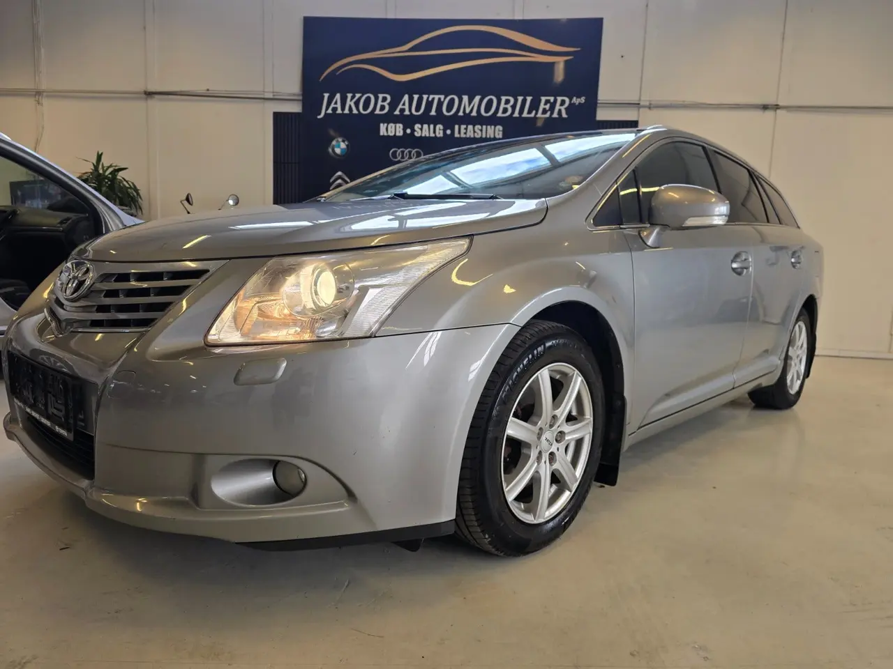 Billede 1 - Toyota Avensis 1,8 VVT-i T1 stc.