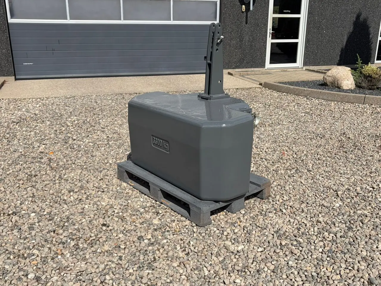 Billede 1 - Allround vægtklods 3300 Kg Rigtig fin