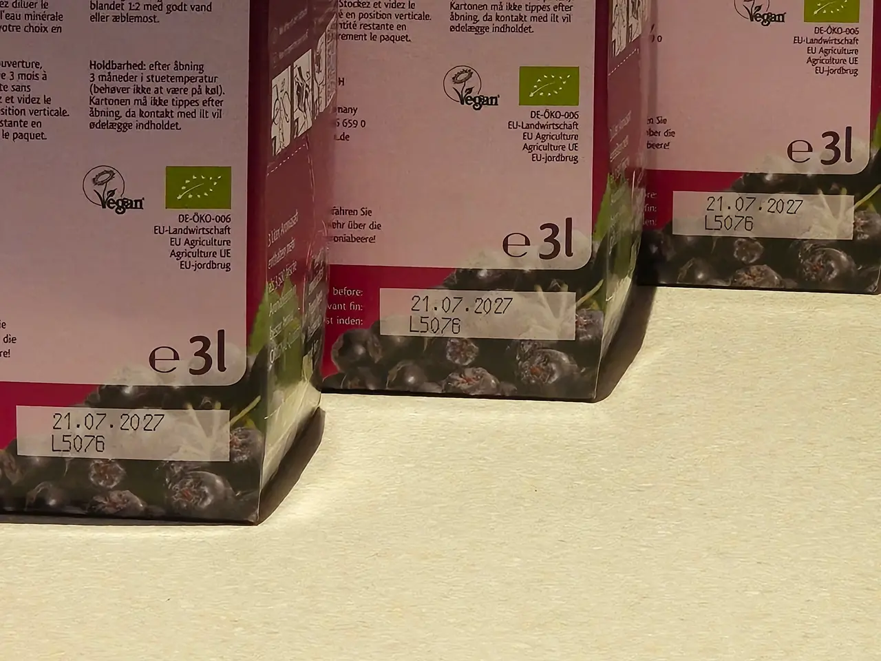 Billede 2 - 3 x 3 liter Aronia saft.