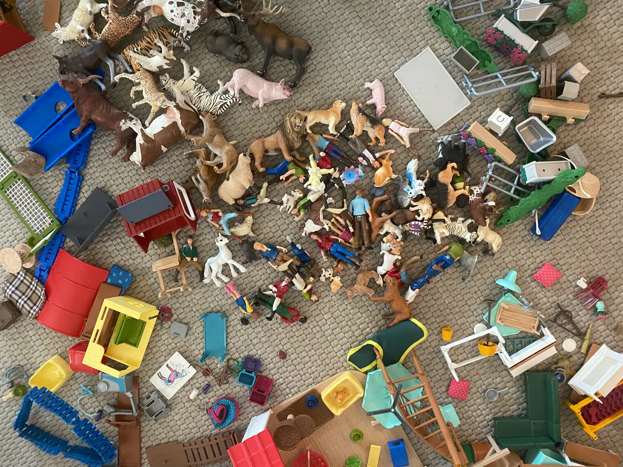 Billede 7 - Schleich heste med stald, hus, ridebane, dyrlæge