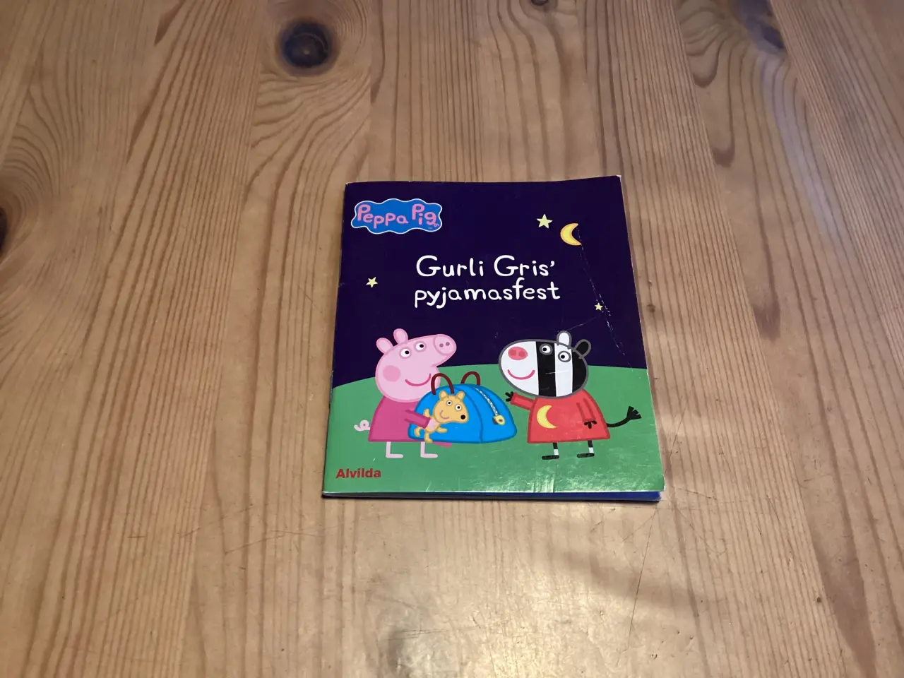 Billede 15 - Gurli Gris Bøger,Bamser, Sengetøj, Spil