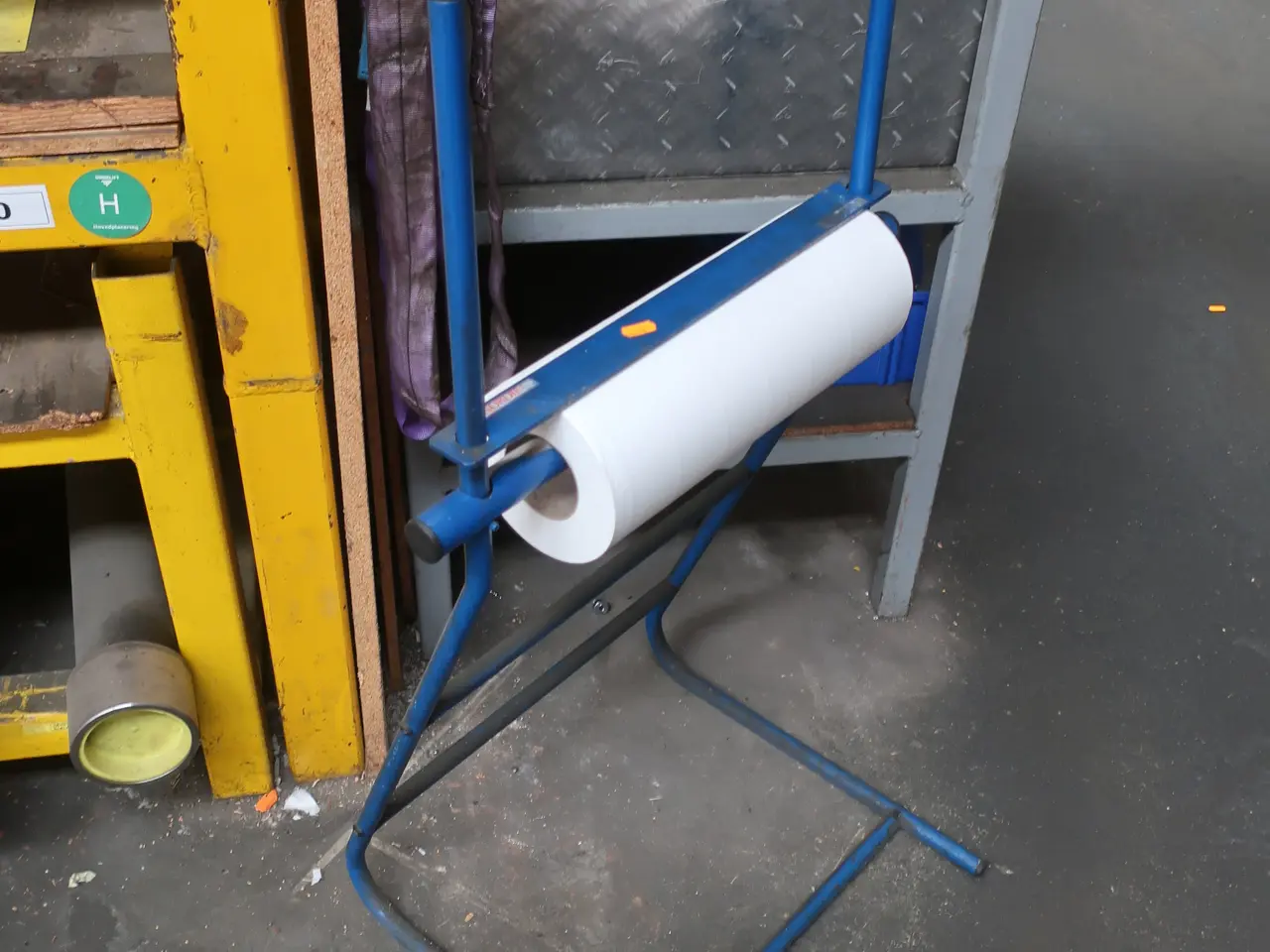 Billede 1 - Papirdispenser