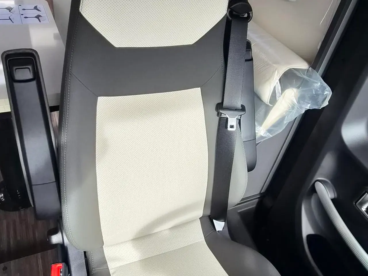 Billede 18 - Elnagh Magnum 582