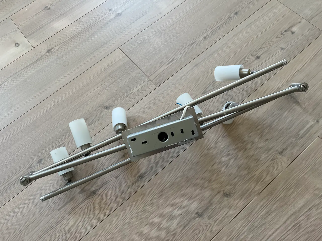 Billede 8 - Loftslampe, Spotloftslampe, Loftlampe med 6 juster