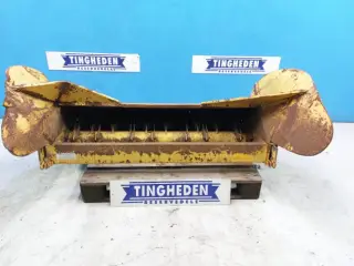 New Holland 1550 Snitter