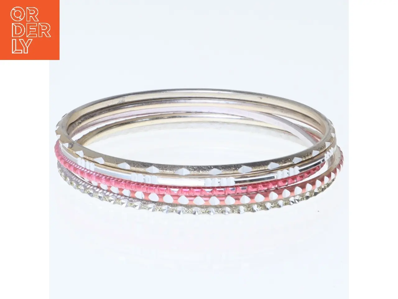 Billede 3 - Sæt af bangles i forskellige designs (str. Ø 6 cm)