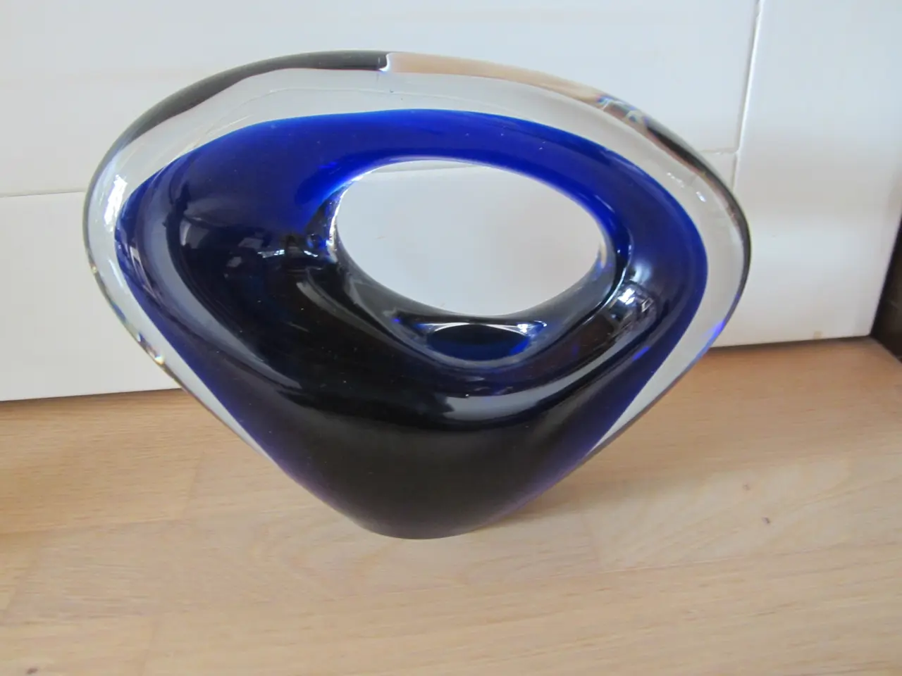 Billede 1 - Flot sjælden Holmegaard vase "BISON" af Per Lütken