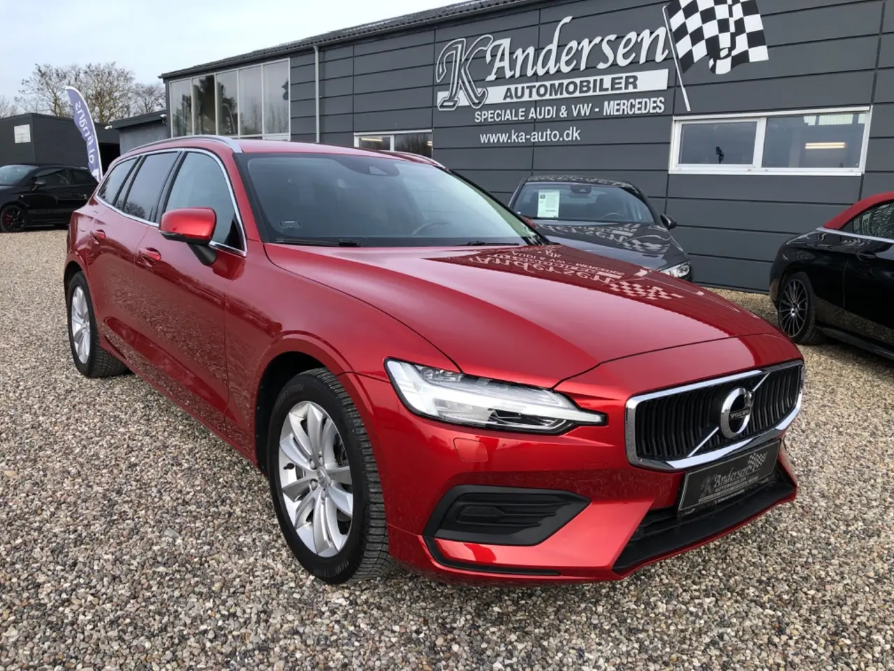 Billede 1 - Volvo V60 2,0 T4 190 Momentum aut.