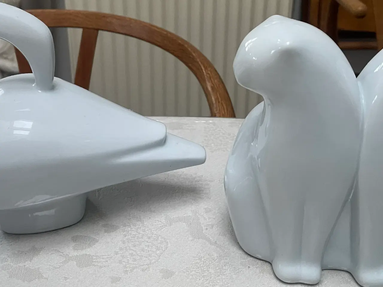 Billede 1 - B&G hvide figur