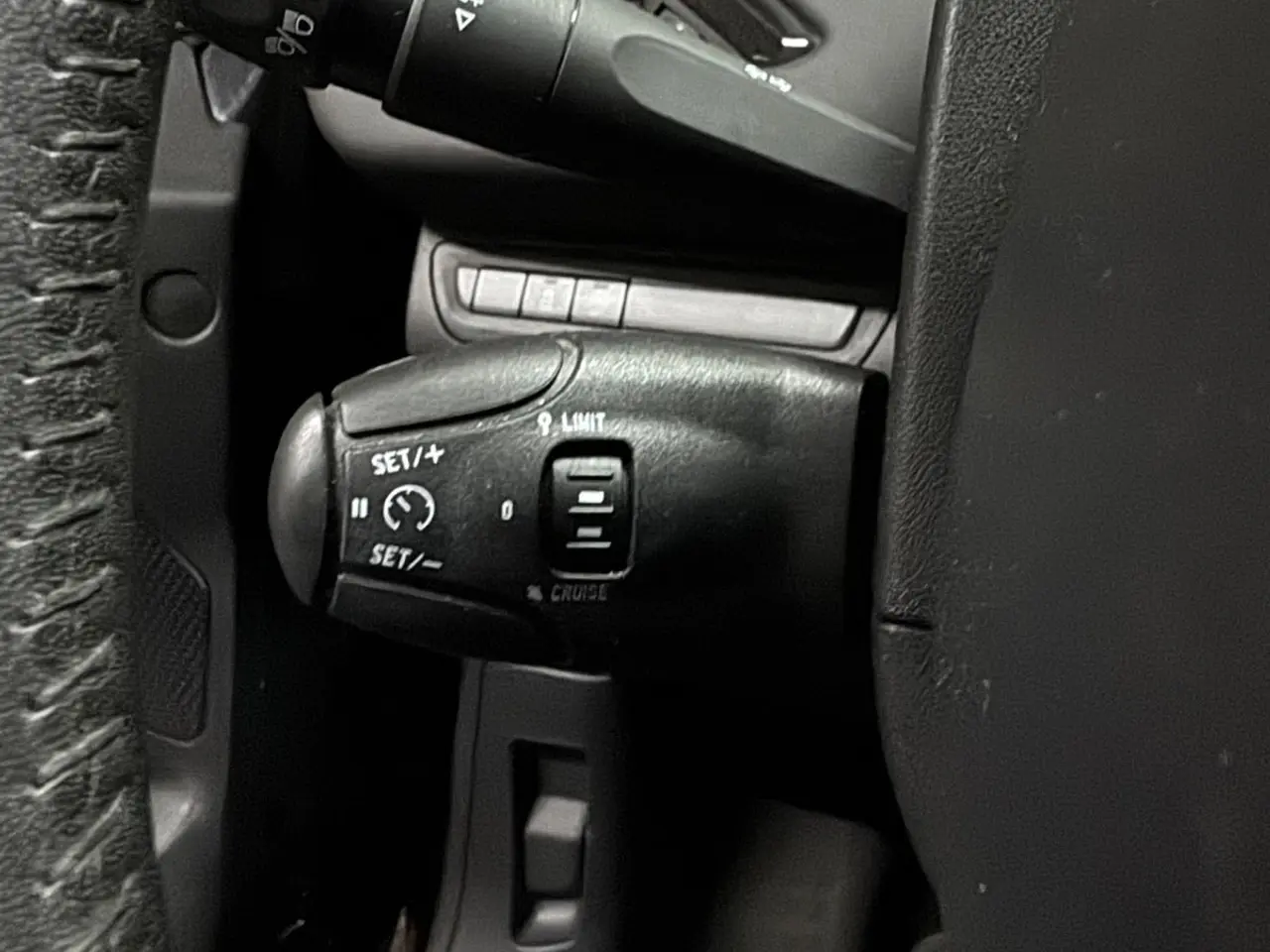 Billede 9 - Peugeot 208 1,6 BlueHDi 100 Desire Sky