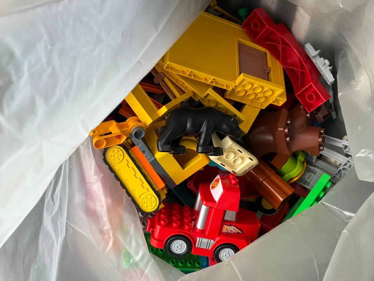 Billede 4 - 2 poser med meget duplo.