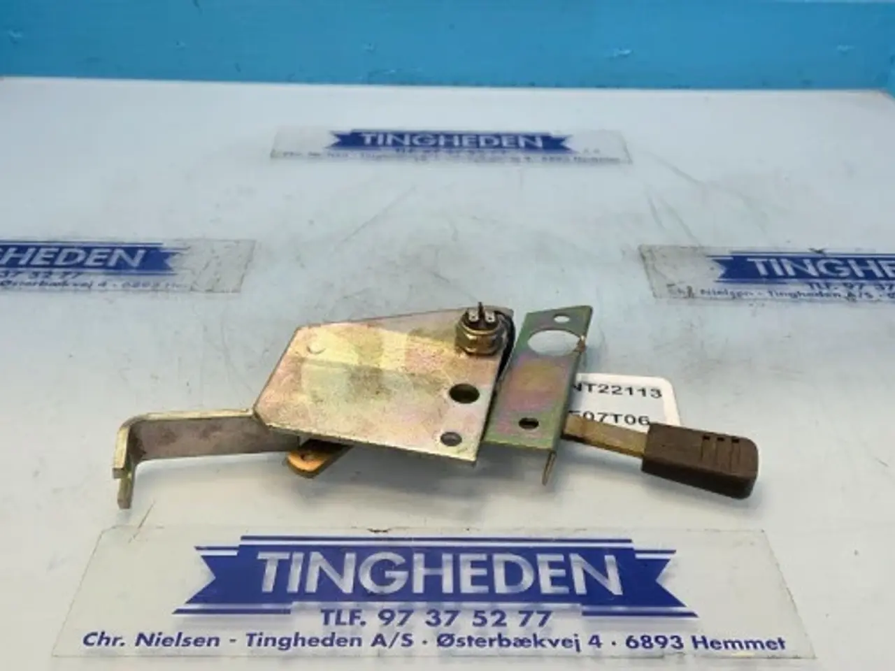 Billede 1 - Massey Ferguson 3090 Lever Lås 3581466M93