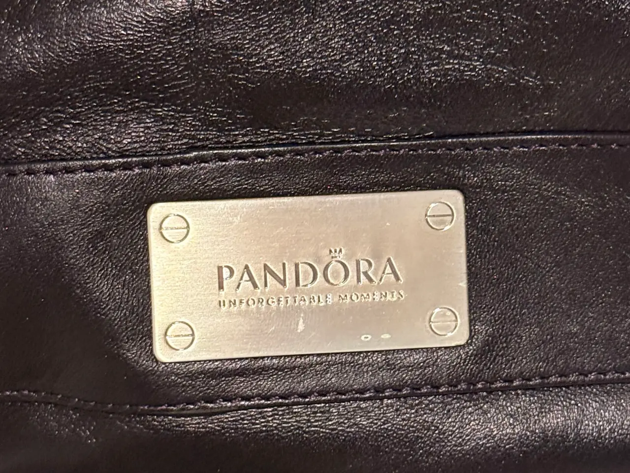 Billede 15 - Pandora kosmetikpung m. to spejle og stofpose