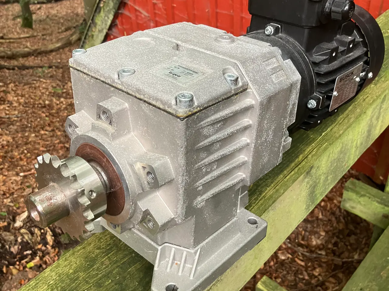 Billede 2 - Gearmotor til fx drift af snegl