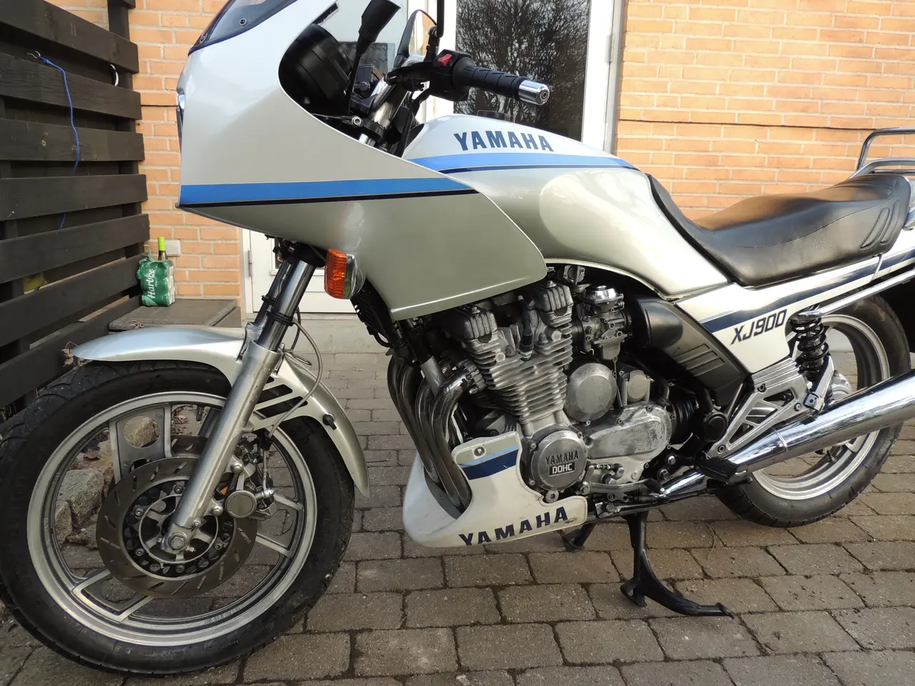 Billede 2 - Yamaha XJ 900 F sideskjolde.