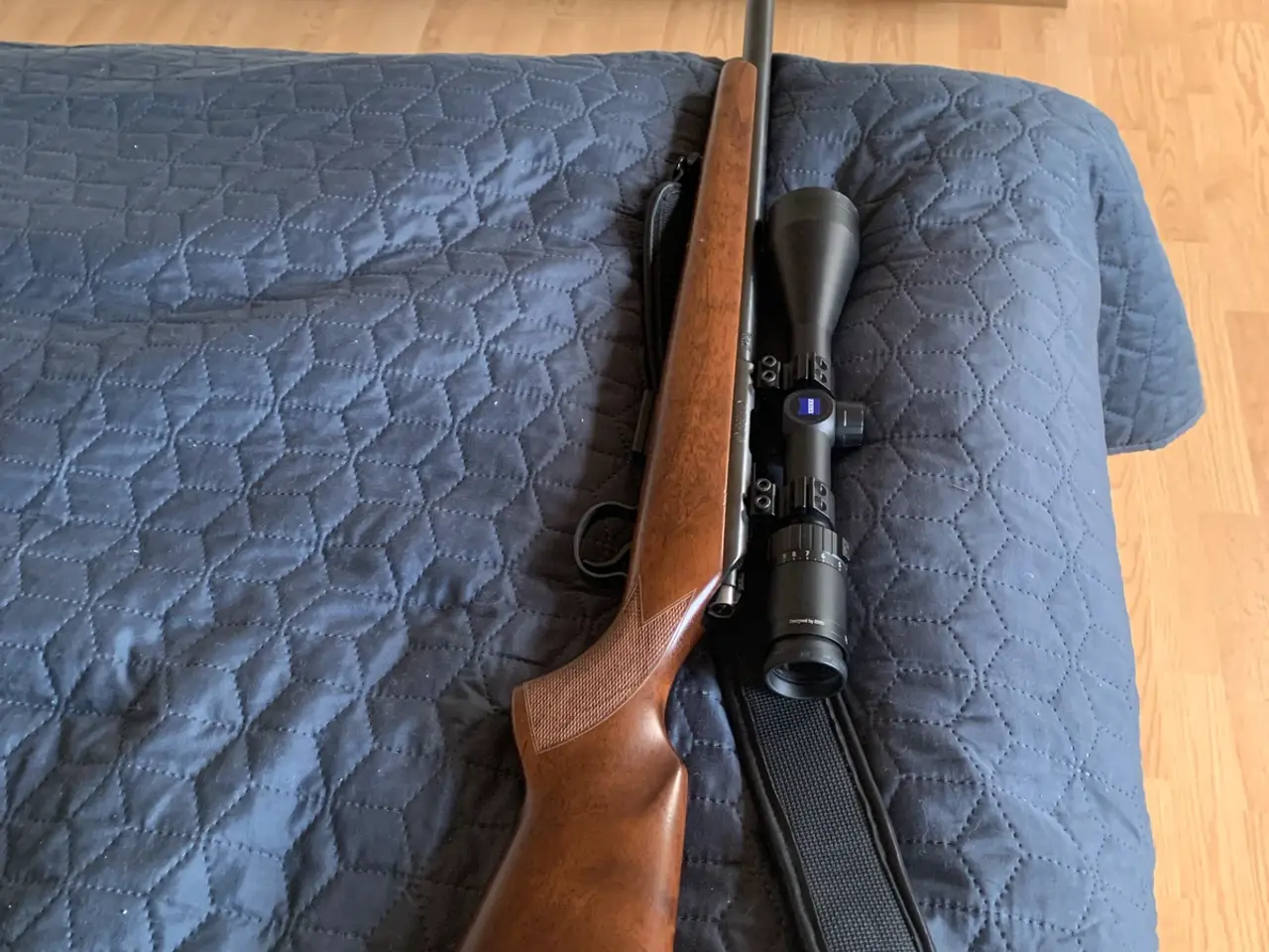 Billede 1 - Saxo 17 har med zeis optik