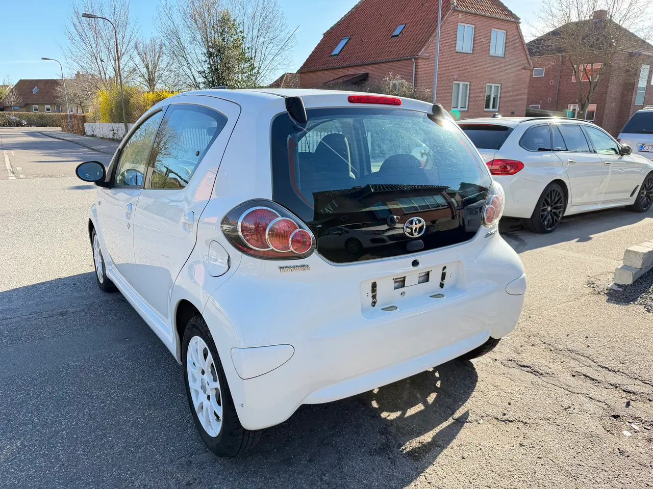 Billede 5 - Toyota Aygo 1,0 Air sælges. 