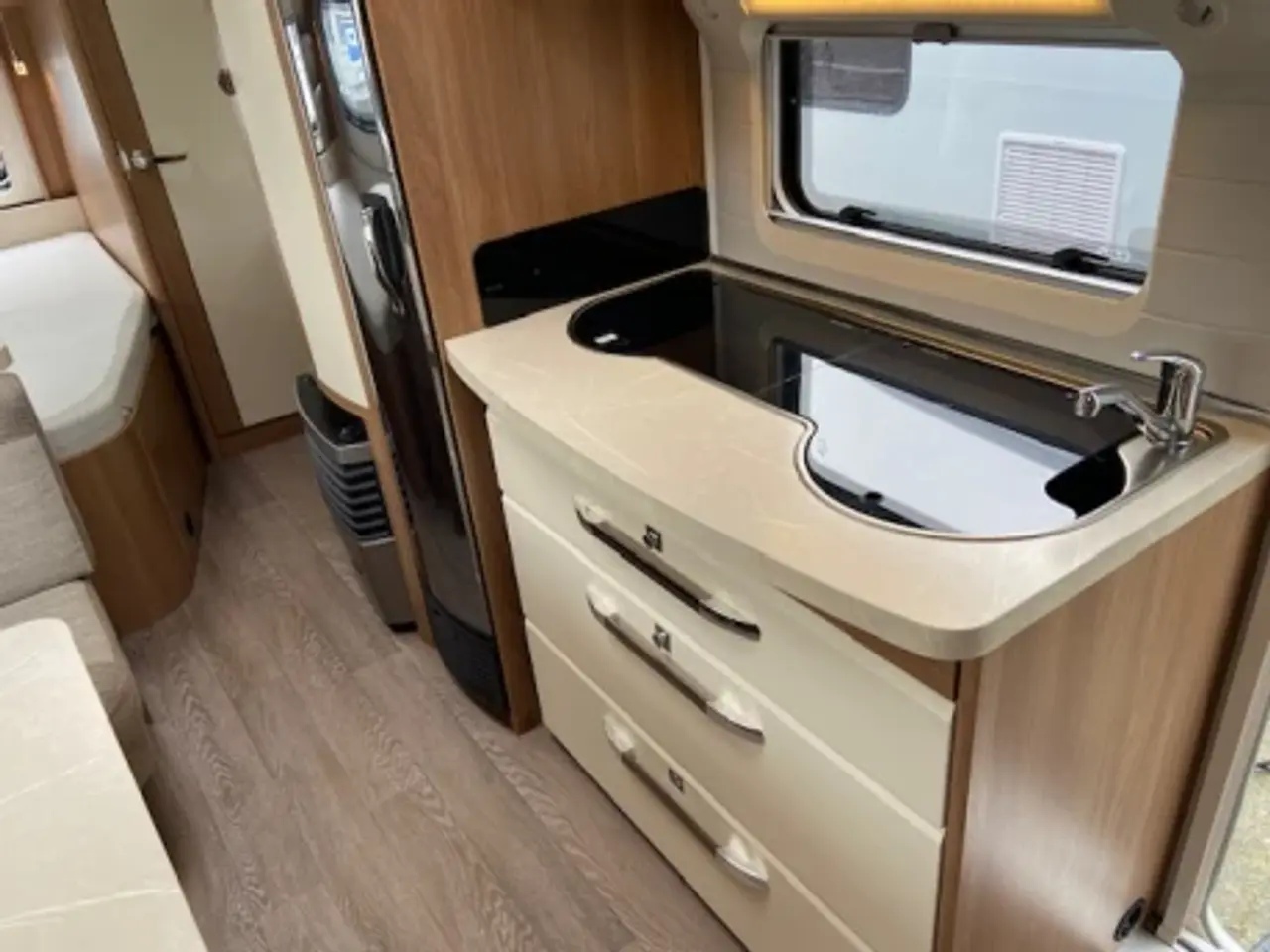 Billede 16 - Hobby De Luxe 560 KMFE DK Line
