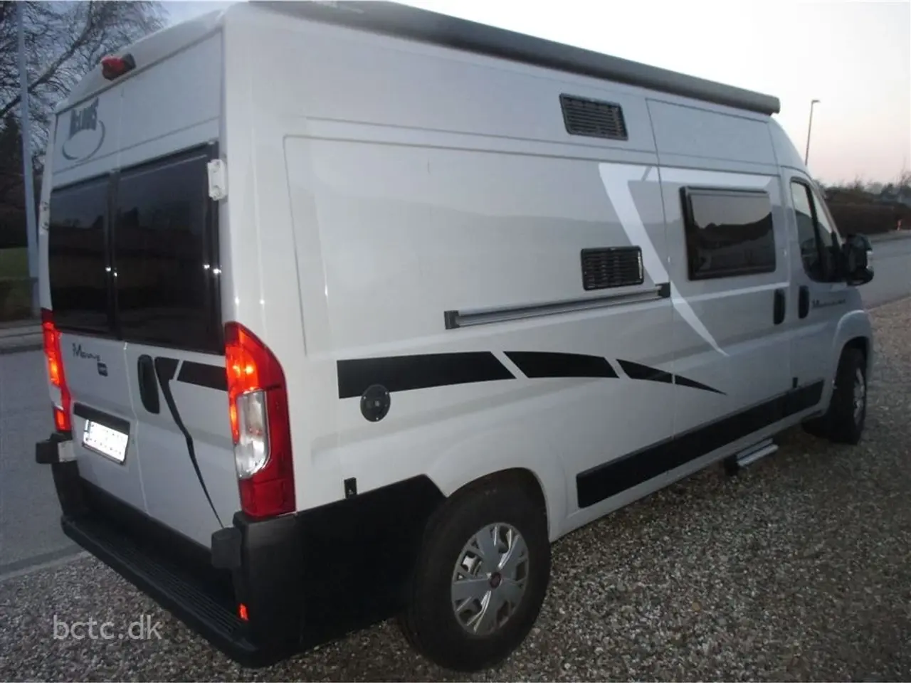 Billede 5 - 2024 - McLouis Menfys Van 03 S-Line