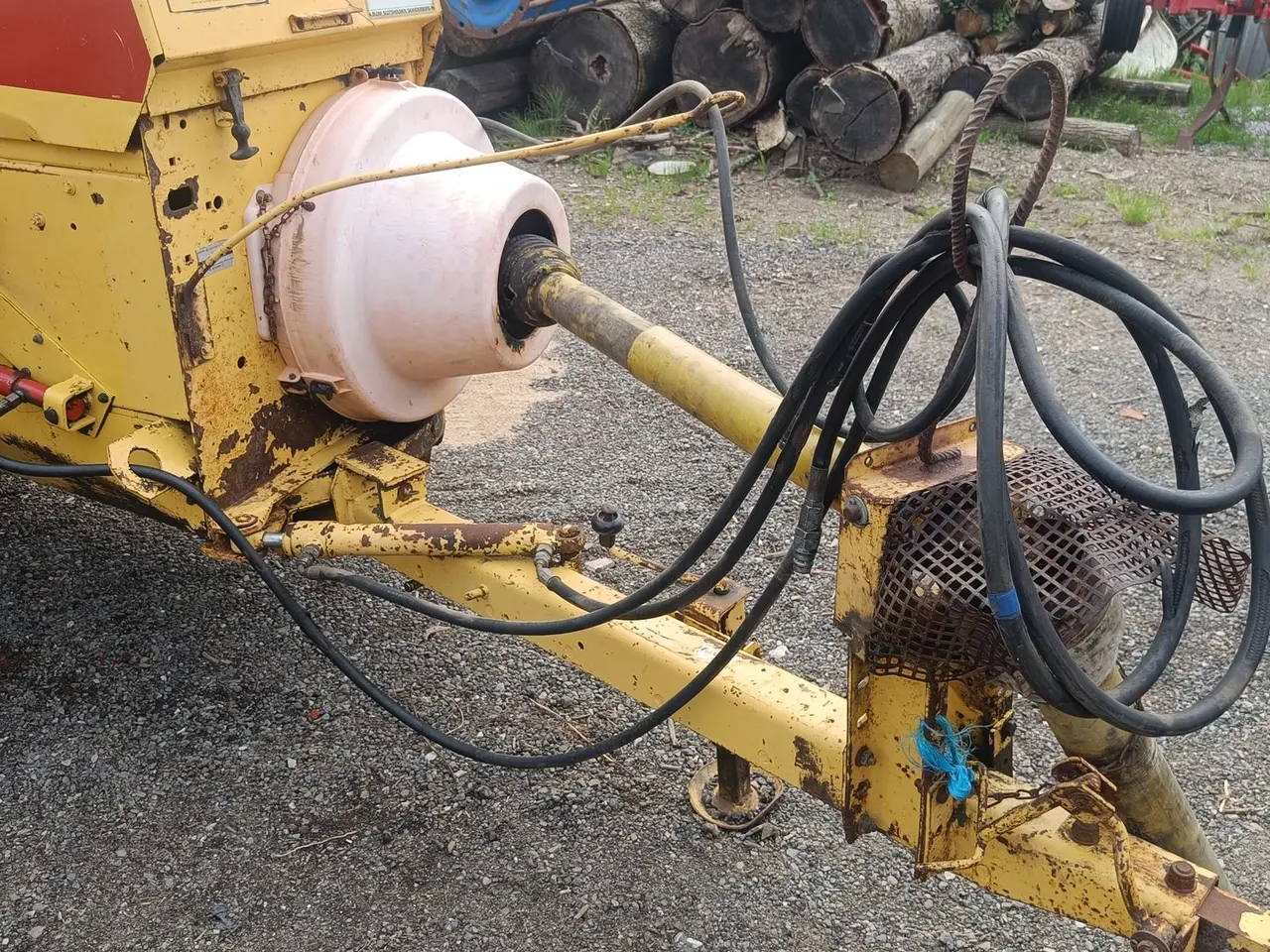 Billede 3 - New Holland 940 Presser med hydraulik